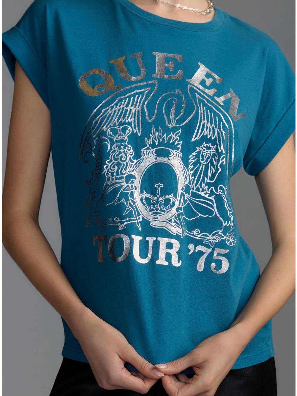 Letluv graphic Queen Tour 75 tee.  Size XL NWT